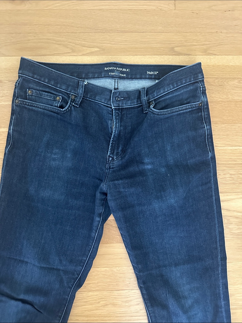 Banana Republic Men's Slim Dark Blue Jeans - Picture 3 of 4
